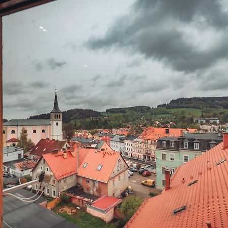 Duzy Apartament Duszniki-Zdroj Duszniki Zdroj Luaran gambar